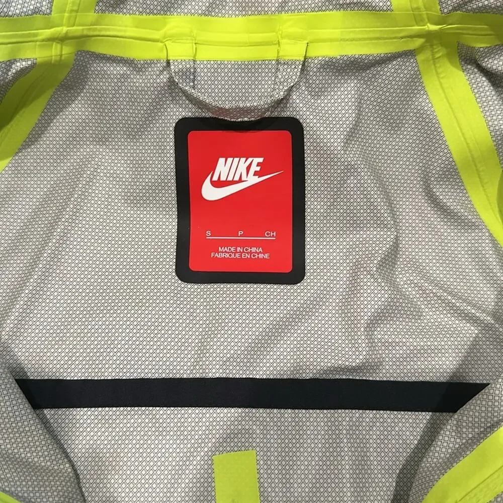 NIKE Black Gray Neon Yellow Waterproof Hooded Full Zipper Jacket‎ Size Small